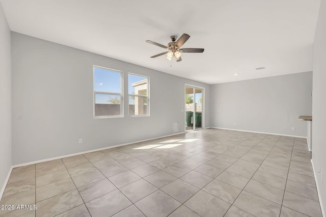 40525 W HELEN Court, Maricopa, AZ 85138