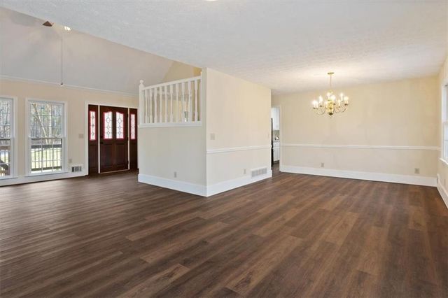 1521 Larkwood Drive, Canton, GA 30114