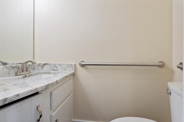 1521 Larkwood Drive, Canton, GA 30114