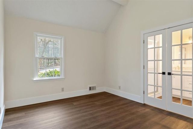 1521 Larkwood Drive, Canton, GA 30114