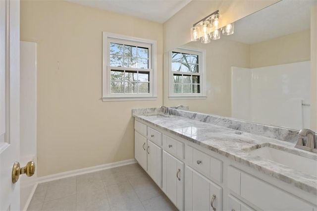 1521 Larkwood Drive, Canton, GA 30114