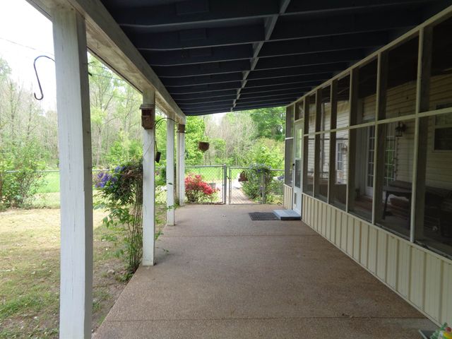2141 CANDY LN, Burlison, TN 38015