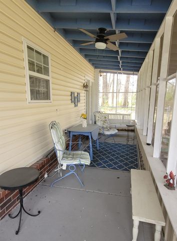 2141 CANDY LN, Burlison, TN 38015
