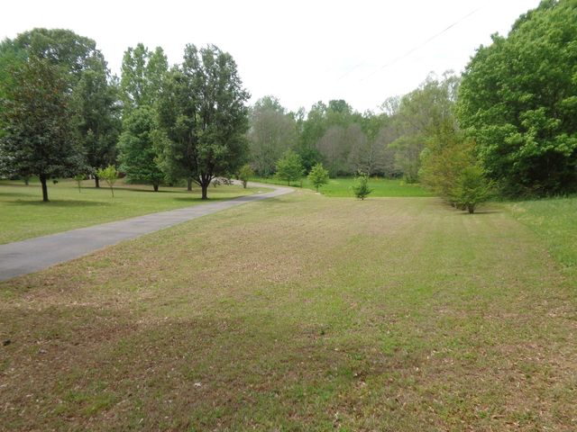 2141 CANDY LN, Burlison, TN 38015