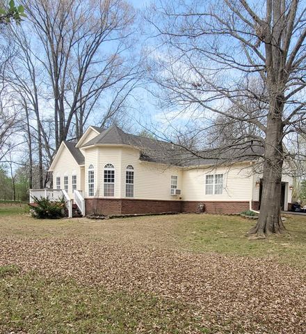 2141 CANDY LN, Burlison, TN 38015
