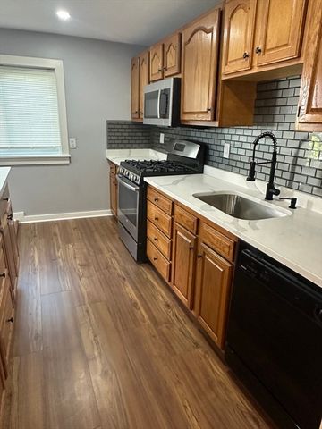 207 Washington St. 1, Quincy, MA 02169