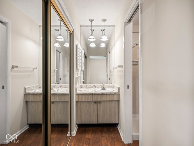 1746 Forsythia Drive, Indianapolis, IN 46219