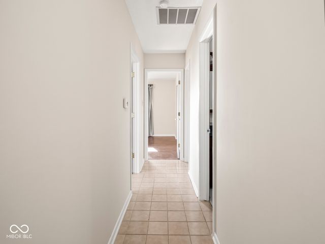 1746 Forsythia Drive, Indianapolis, IN 46219