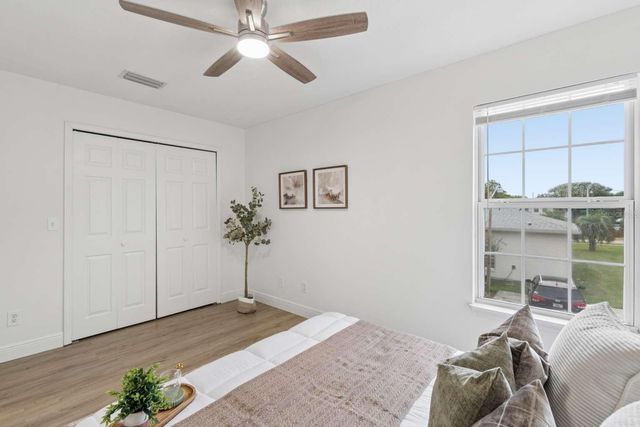 635 6TH AVENUE S, Jacksonville Beach, FL 32250