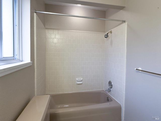 1292 Calle Del Arroyo, Sonoma, CA 95476