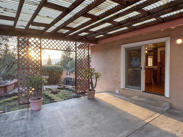 1292 Calle Del Arroyo, Sonoma, CA 95476