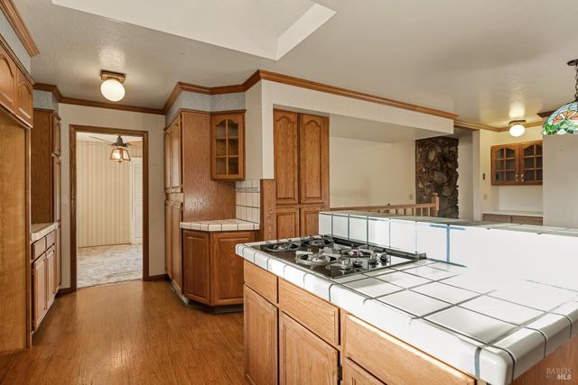 1292 Calle Del Arroyo, Sonoma, CA 95476