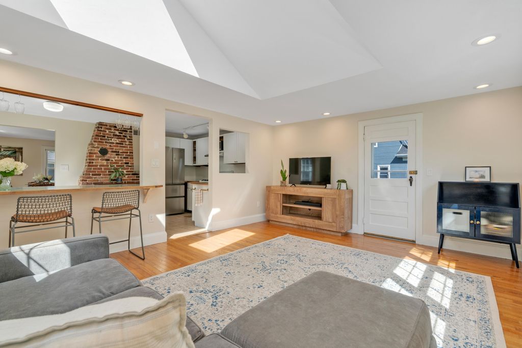 220 Pine Street, South Portland, ME 04106 — photo 5
