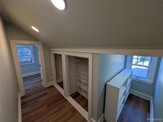 3555 Grayton Street, Detroit, MI 48224