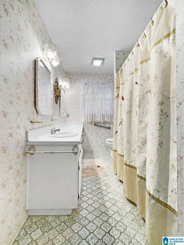 2140 LAKESIDE DRIVE, Mccalla, AL 35111