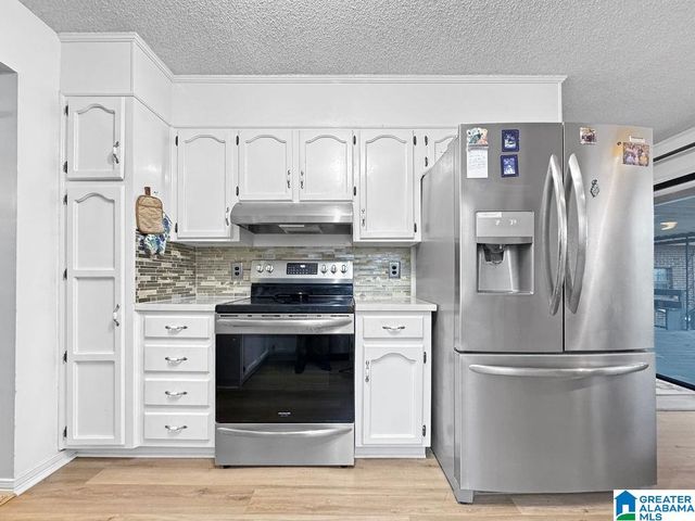 2140 LAKESIDE DRIVE, Mccalla, AL 35111