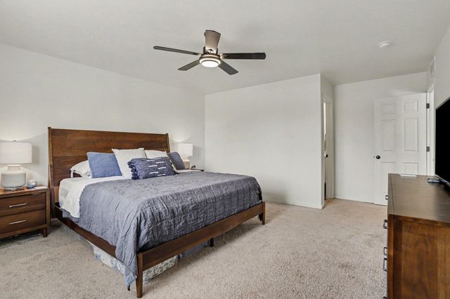 1637 Tea Pond Court, Vicksburg Vllg, MI 49097