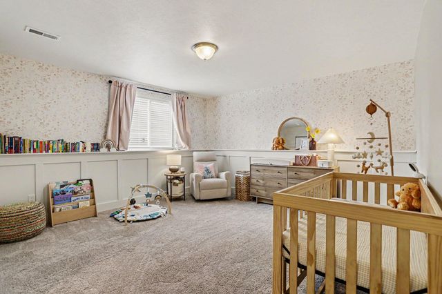 1637 Tea Pond Court, Vicksburg Vllg, MI 49097