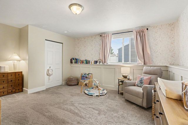 1637 Tea Pond Court, Vicksburg Vllg, MI 49097