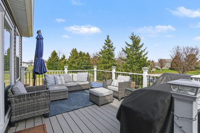 1637 Tea Pond Court, Vicksburg Vllg, MI 49097