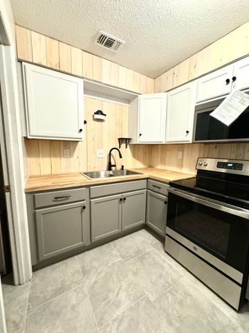 1017 STEVENS CREEK DR Drive, G182, Augusta, GA 30907