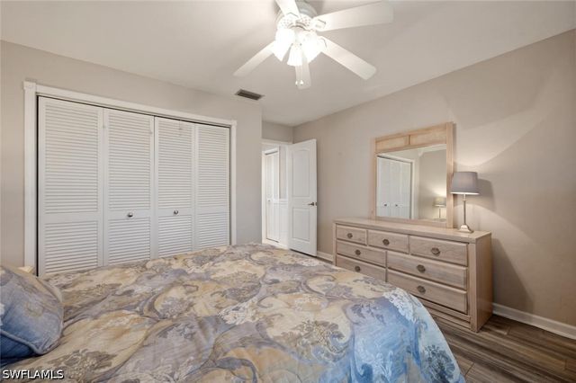 120 Fleur De Lis LN, Naples, FL 34112