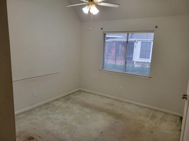 15907 Aberdeen Trails Drive, Houston, TX 77095