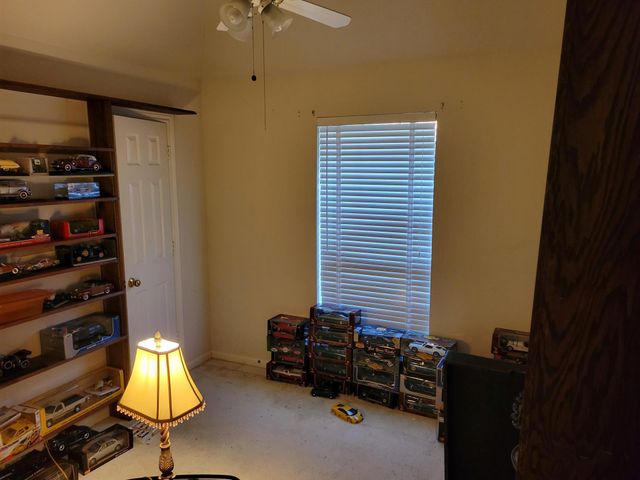 15907 Aberdeen Trails Drive, Houston, TX 77095