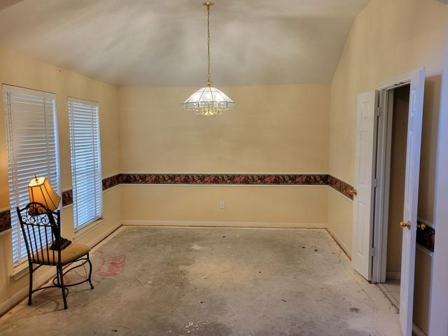 15907 Aberdeen Trails Drive, Houston, TX 77095