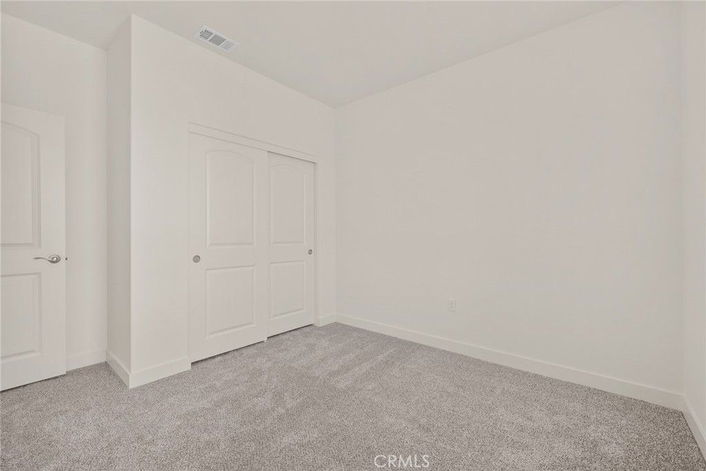 Image 4 of property listing at 14563 Indigo, Apple Valley, CA 92307