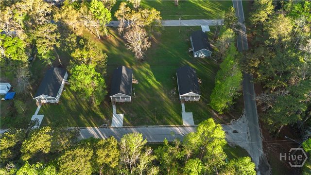 16 SW Pear Street, Ludowici, GA 31316