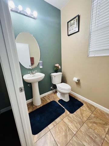 530 Willie Hausey Way, Sacramento, CA 95838