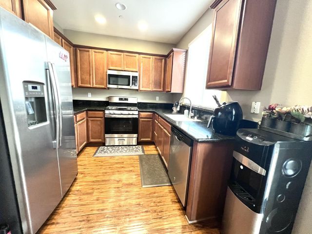 530 Willie Hausey Way, Sacramento, CA 95838