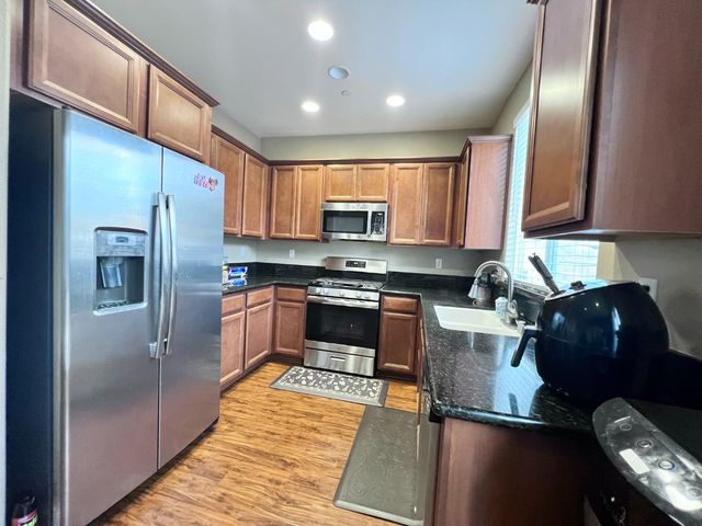 530 Willie Hausey Way, Sacramento, CA 95838