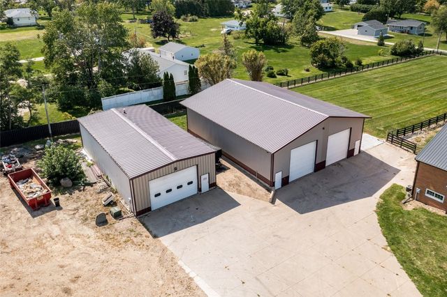 5901 Williams Boulevard SW, Cedar Rapids, IA 52404