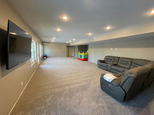 440 Flat Tops Drive, Forsyth, MO 65653