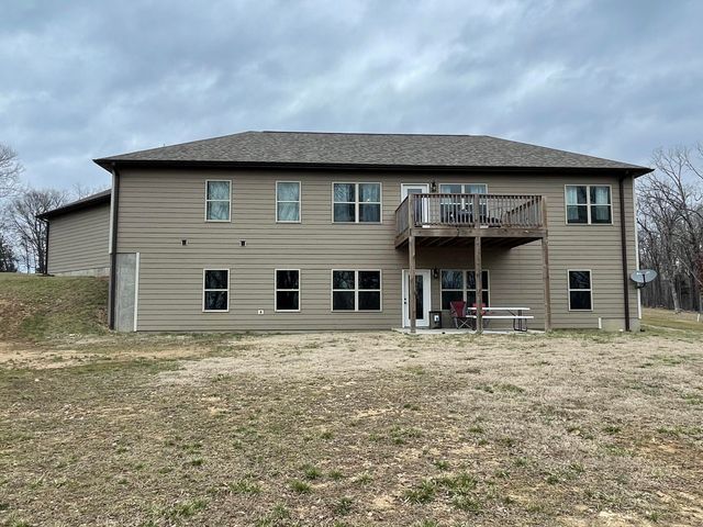 440 Flat Tops Drive, Forsyth, MO 65653