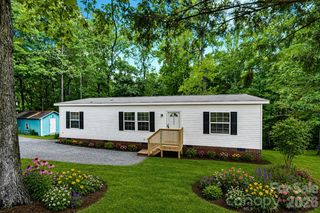 2140 Poole Town Road, Asheboro, NC 27205