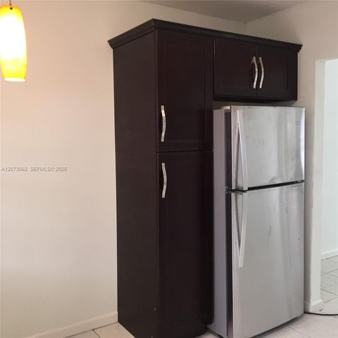 1000 NW 39th Street, Miami, FL 33127