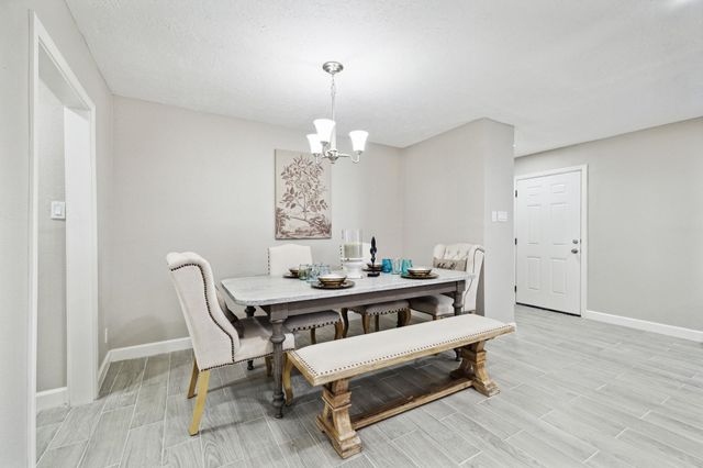11883 Algonquin Drive, Houston, TX 77089