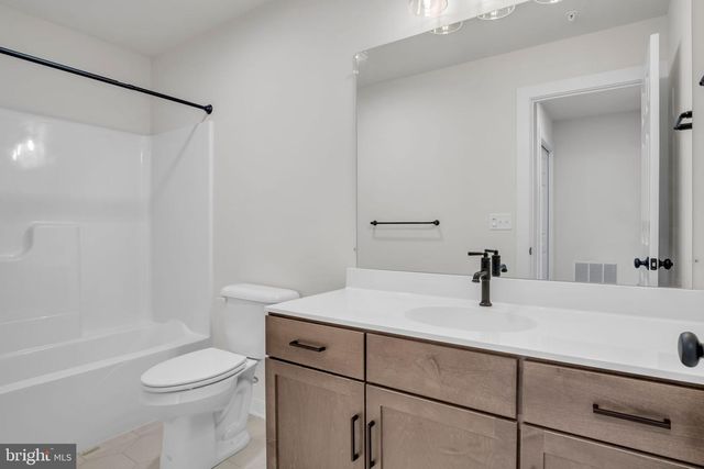 194 TRAILSIDE COURT, Lebanon, PA 17042