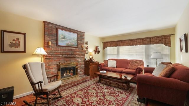 21 Lenape Trl, Warren Twp., NJ 07059