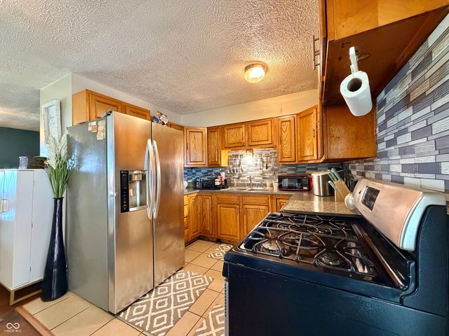 7414 Trotter Road, Camby, IN 46113