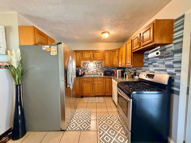 7414 Trotter Road, Camby, IN 46113