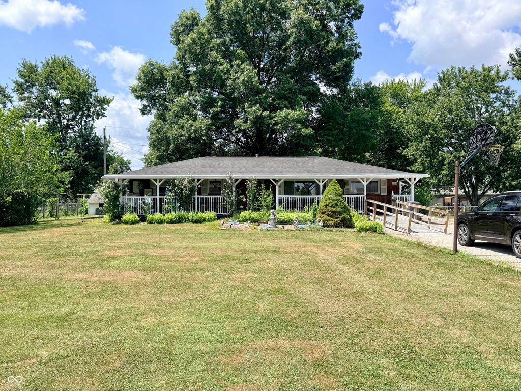 7414 Trotter Road, Camby, IN 46113