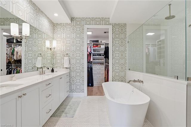 1115 Central AVE 456, Naples, FL 34102