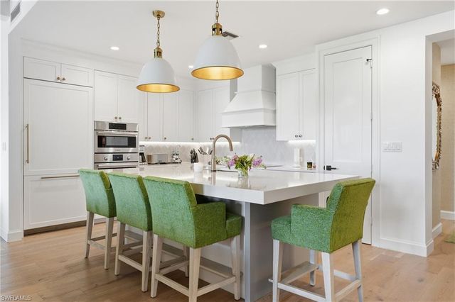 1115 Central AVE 456, Naples, FL 34102