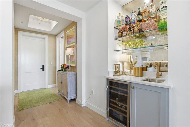 1115 Central AVE 456, Naples, FL 34102