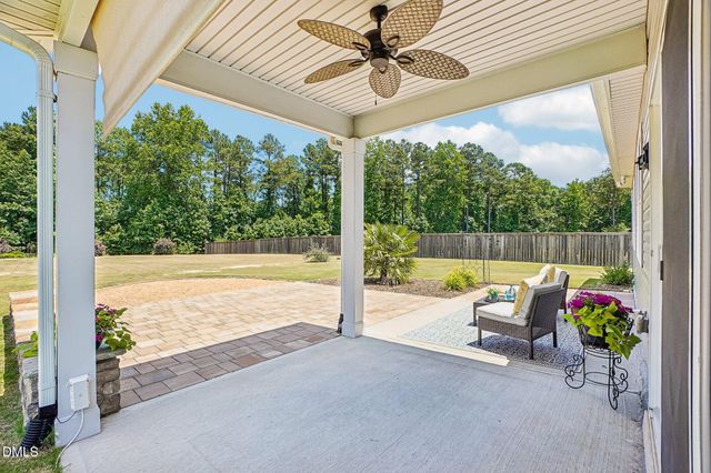 121 Rawls Meadow, Fuquay Varina, NC 27526