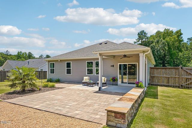 121 Rawls Meadow, Fuquay Varina, NC 27526